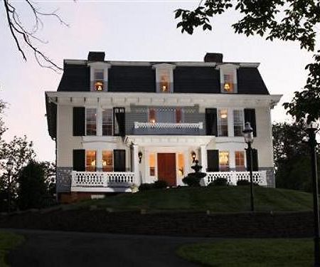 Chestnut Hill Bed & Breakfast Orange Esterno foto